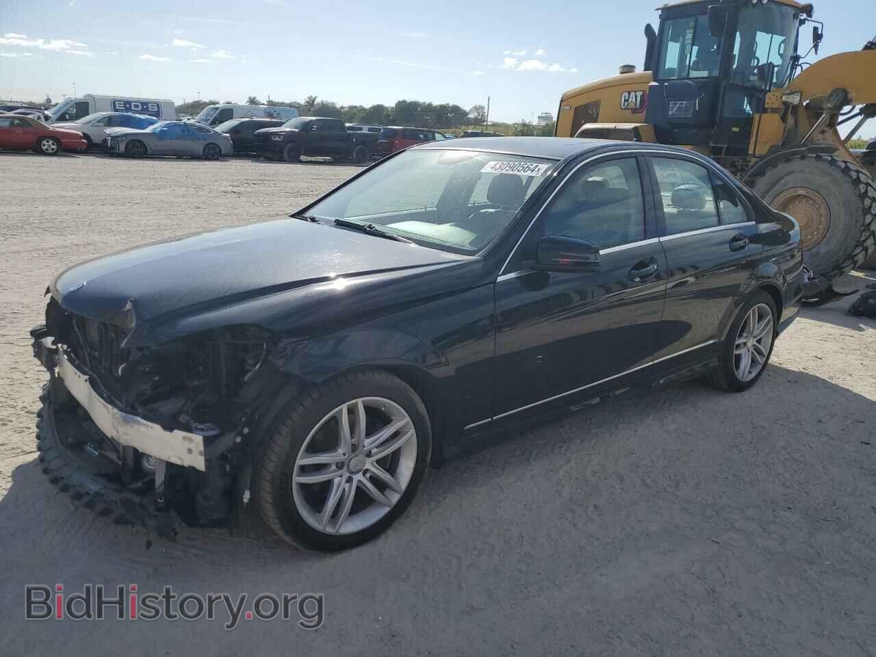 Фотография WDDGF8BB6CR202650 - MERCEDES-BENZ C-CLASS 2012
