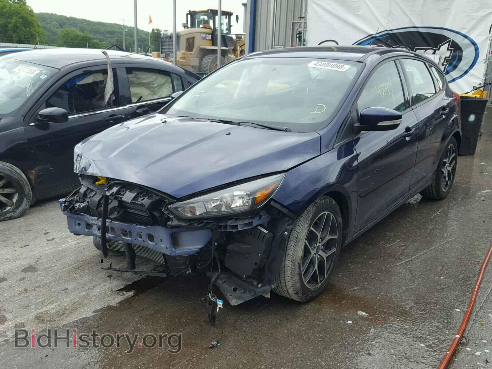 2017 FORD FOCUS - VIN: 1FADP3M25HL282033 - Фото 2