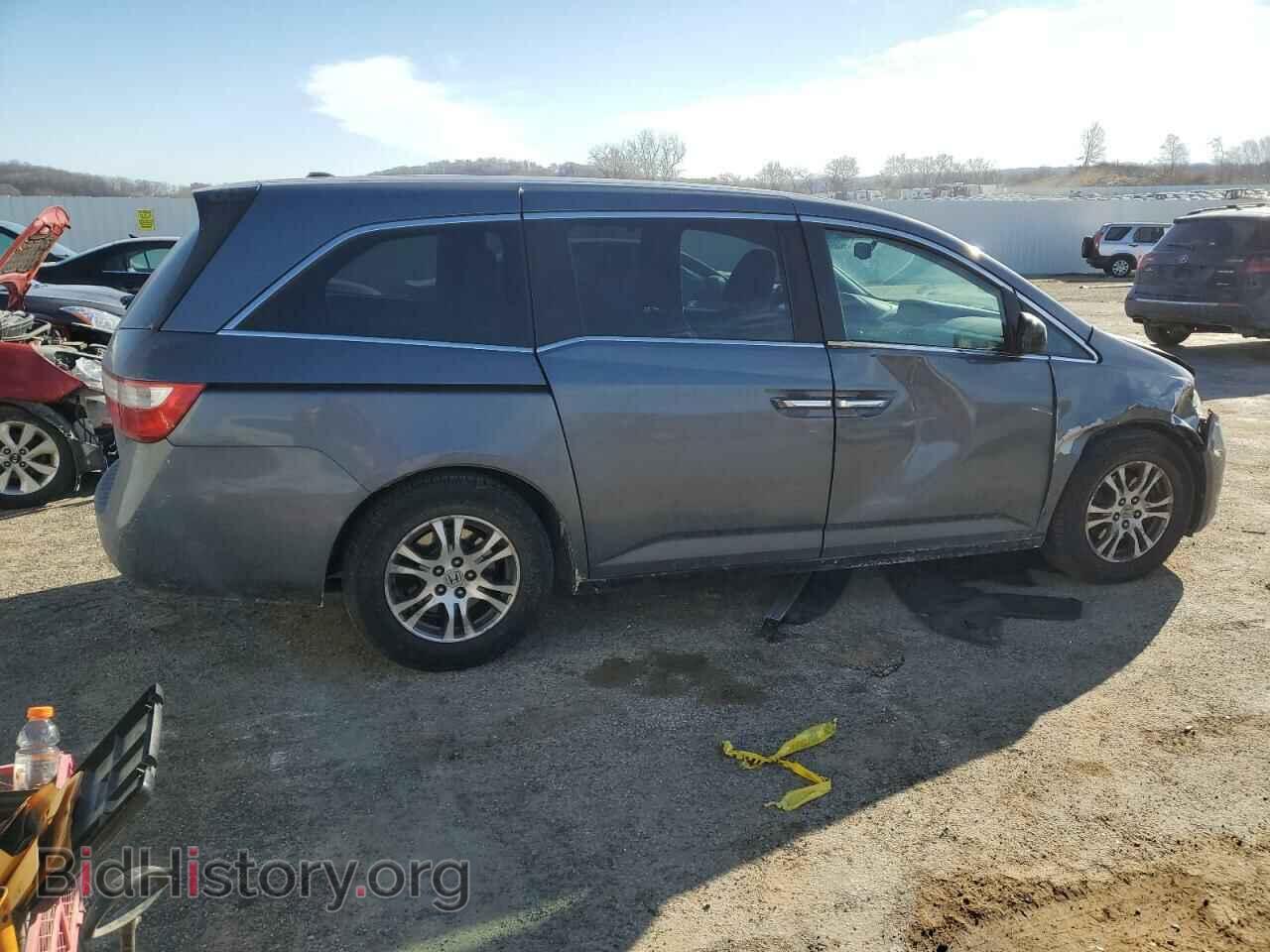 2011 HONDA All Models - VIN: 5FNRL5H68BB102574 - Фото 3