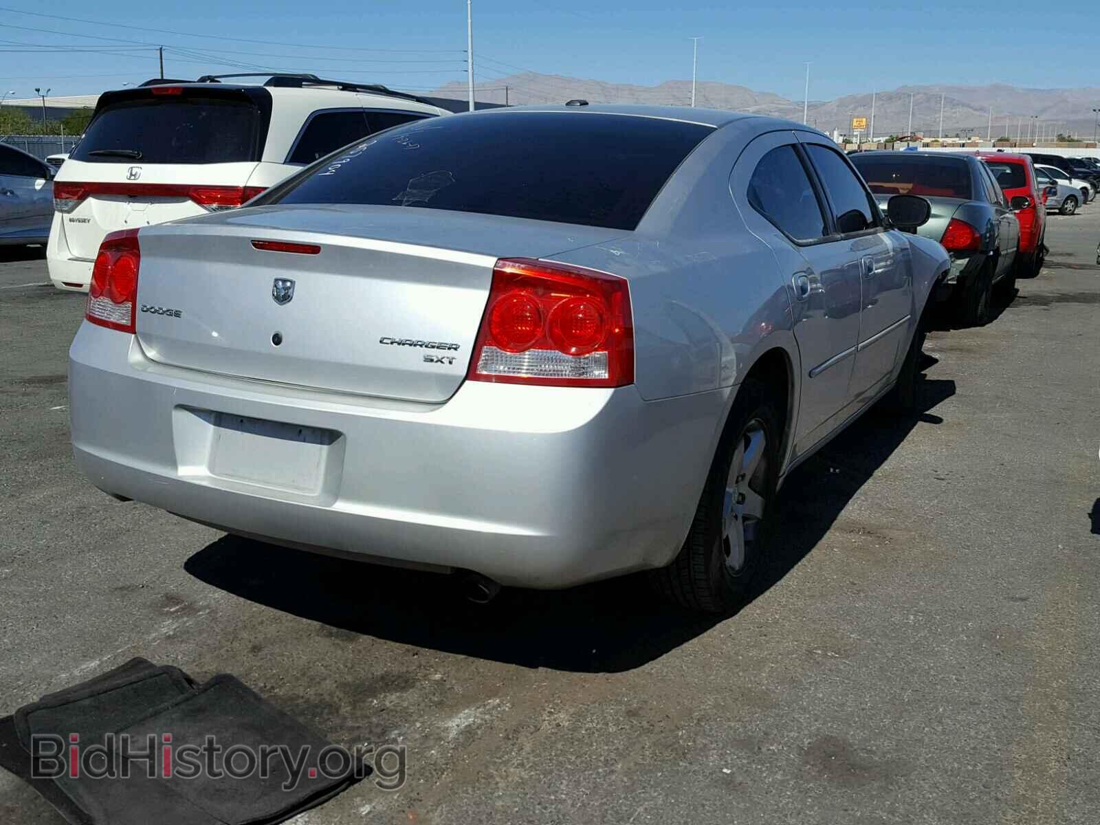 2010 DODGE CHARGER - VIN: 2B3CA3CV7AH271106 - Фото 4