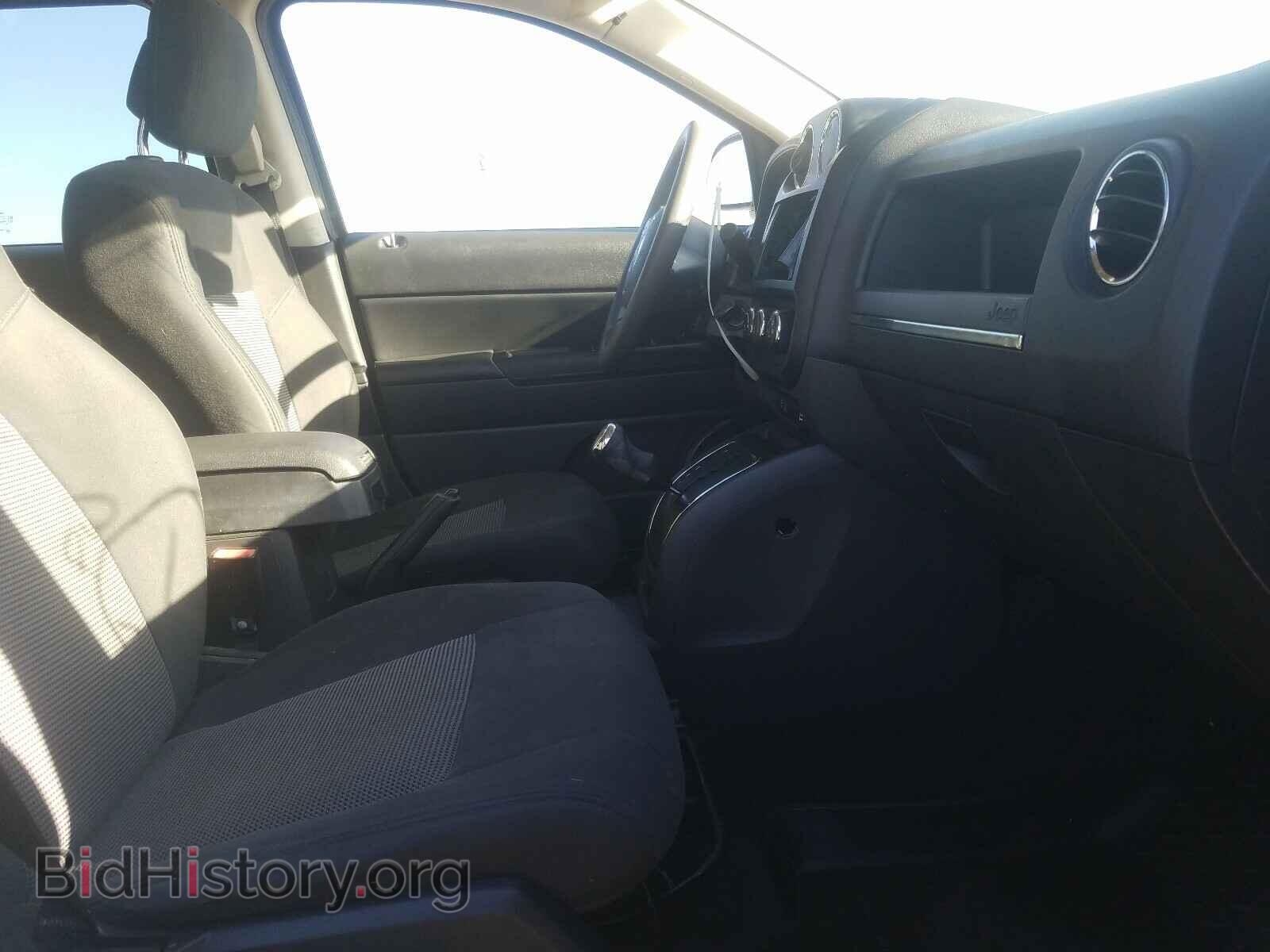 2011 JEEP COMPASS - VIN: 1J4NF1FBXBD158564 - Фото 5