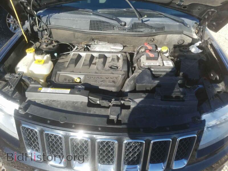 2011 Jeep COMPASS (VIN 1J4NF1FBXBD158564) — photo 7 of 10