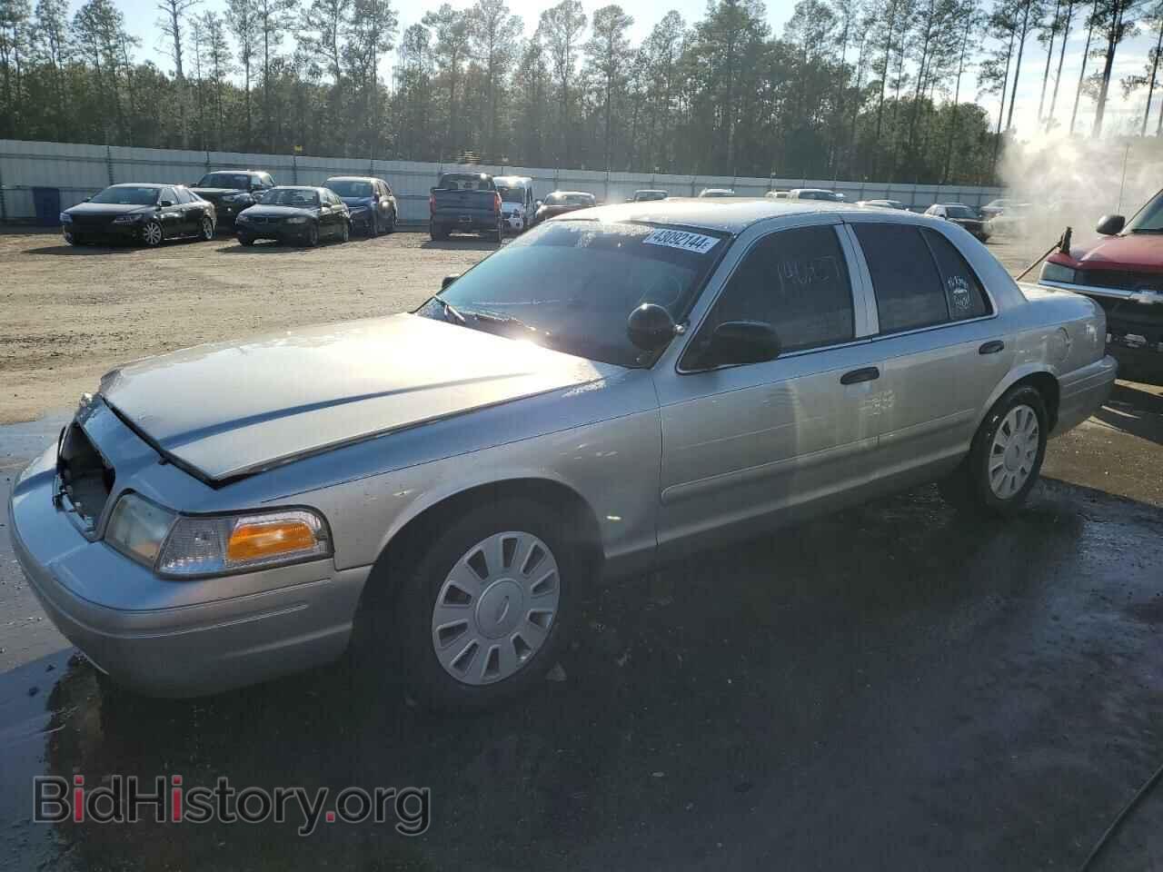 Photo 2FAFP71V88X133164 - FORD CROWN VIC 2008
