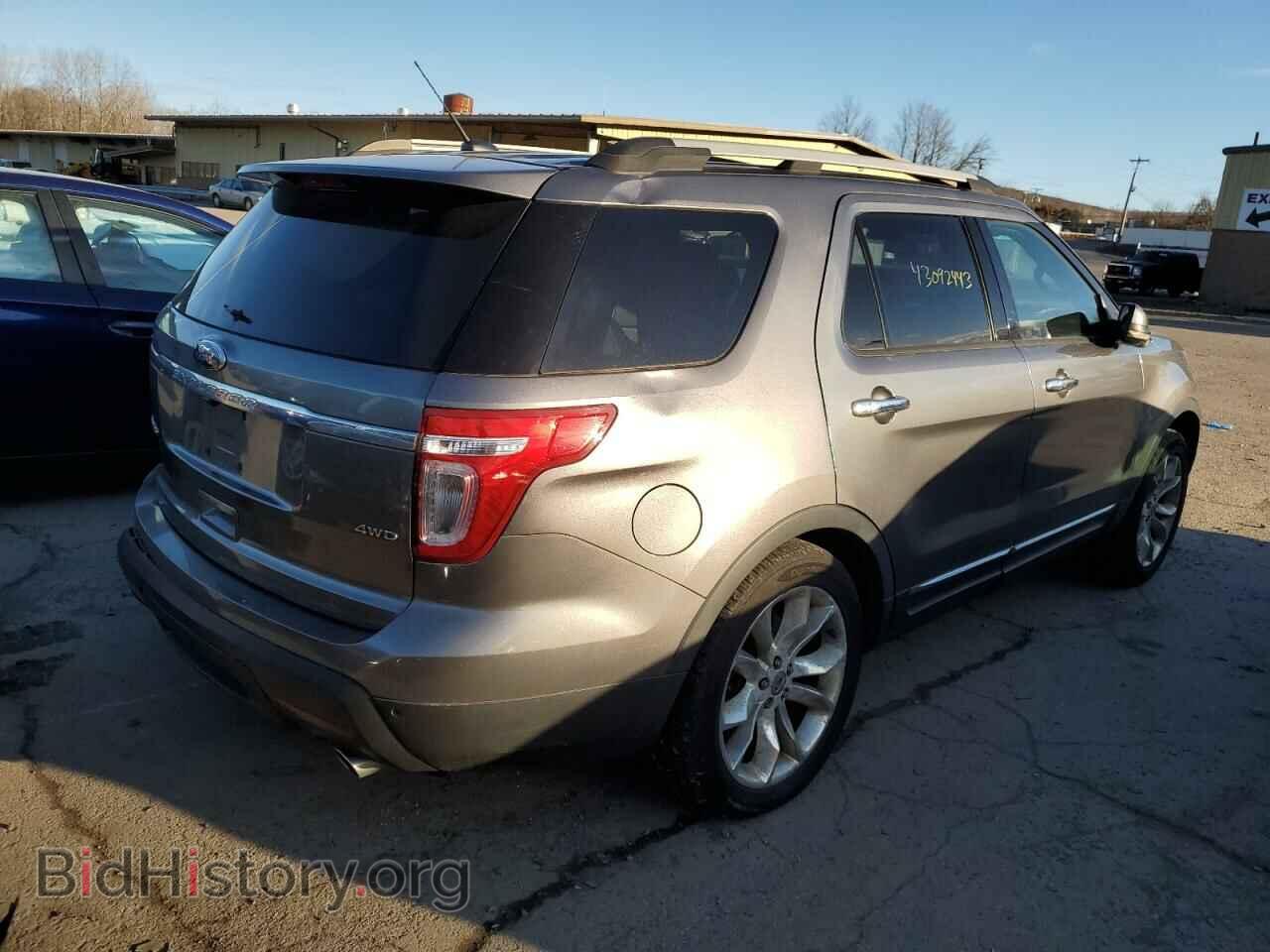 2011 FORD EXPLORER - VIN: 1FMHK8F82BGA89889 - Фото 3