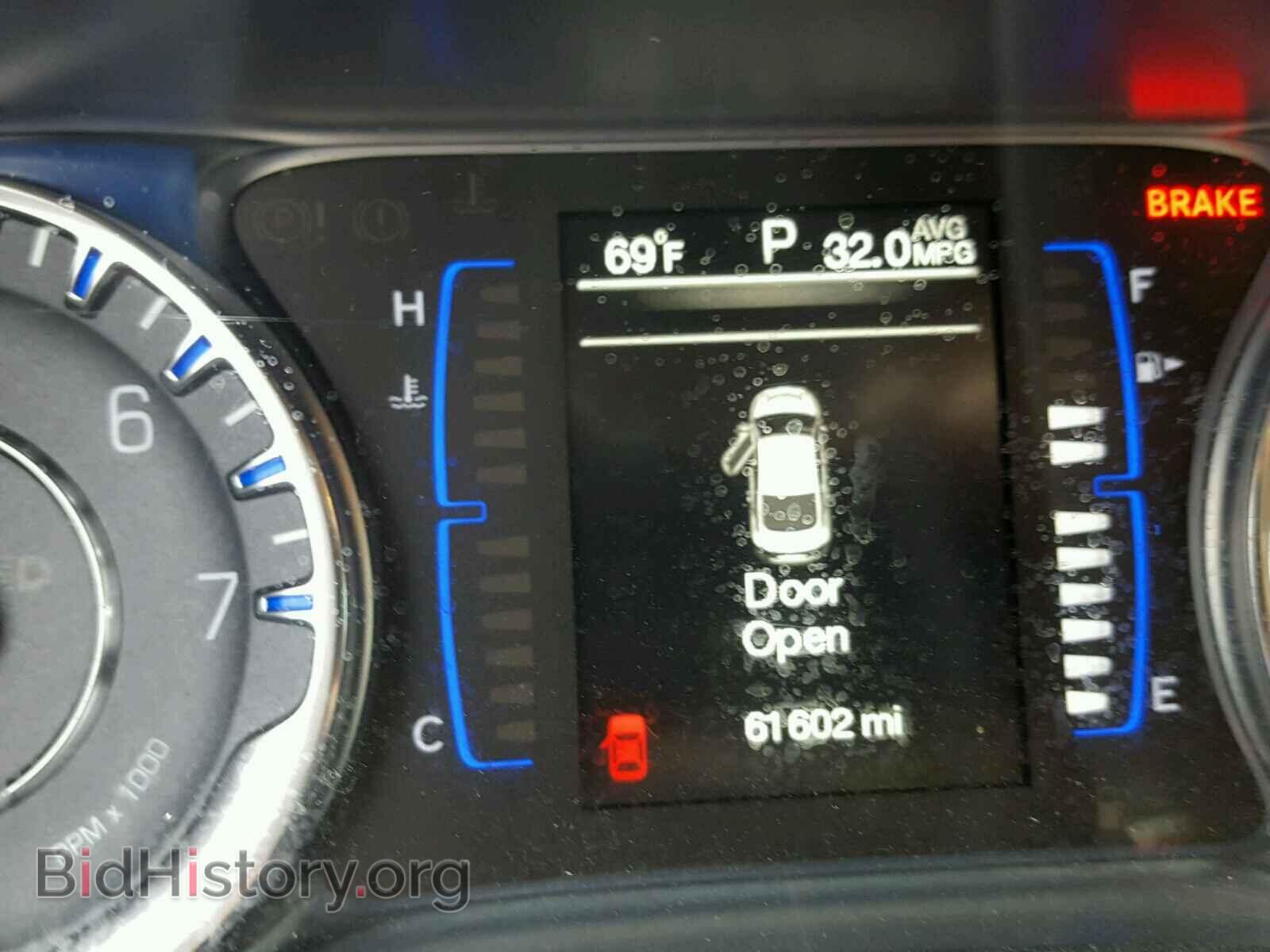 2015 CHRYSLER 200 - VIN: 1C3CCCAB8FN692384 - Photo 8