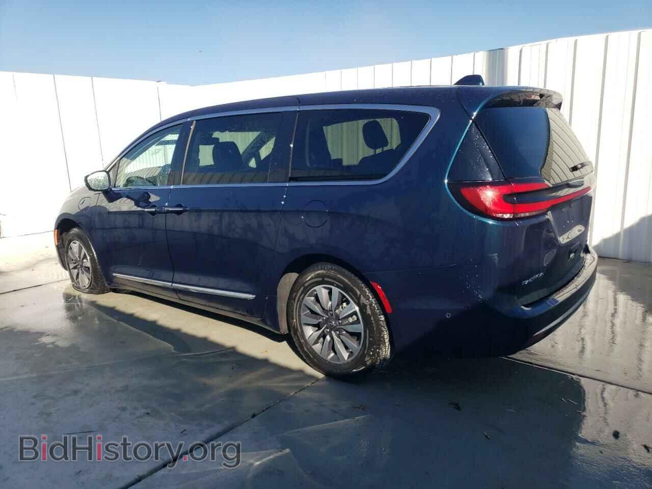 2022 CHRYSLER PACIFICA - VIN: 2C4RC1S74NR143867 - Фото 2