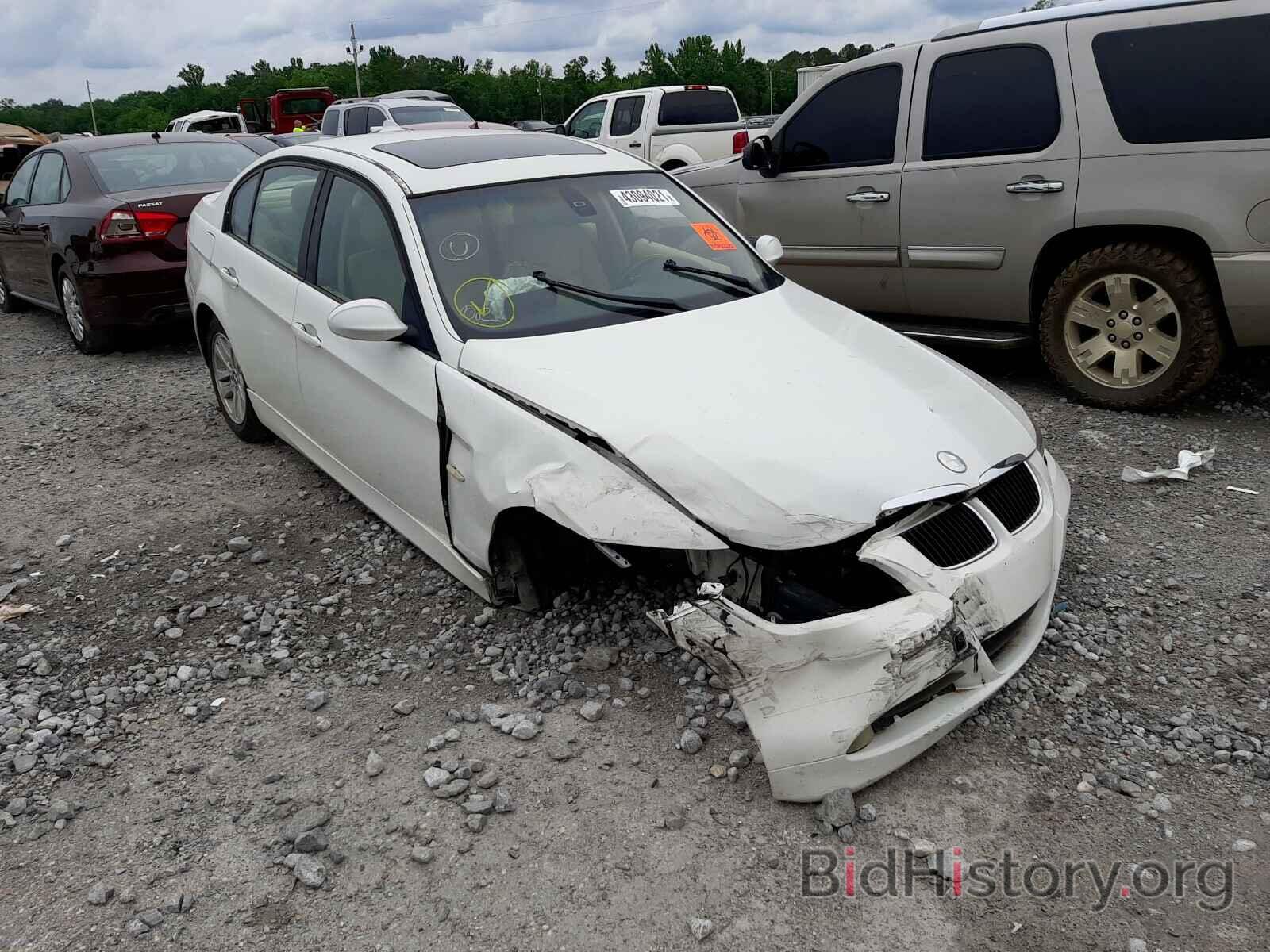 Photo WBAVB13516PT21927 - BMW 3 SERIES 2006