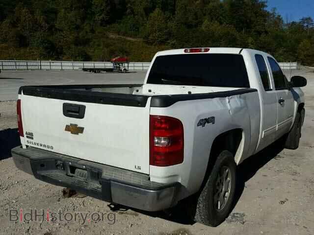 2011 CHEVROLET SILVERADO - VIN: 1GCRKREA9BZ142000 - Фото 4