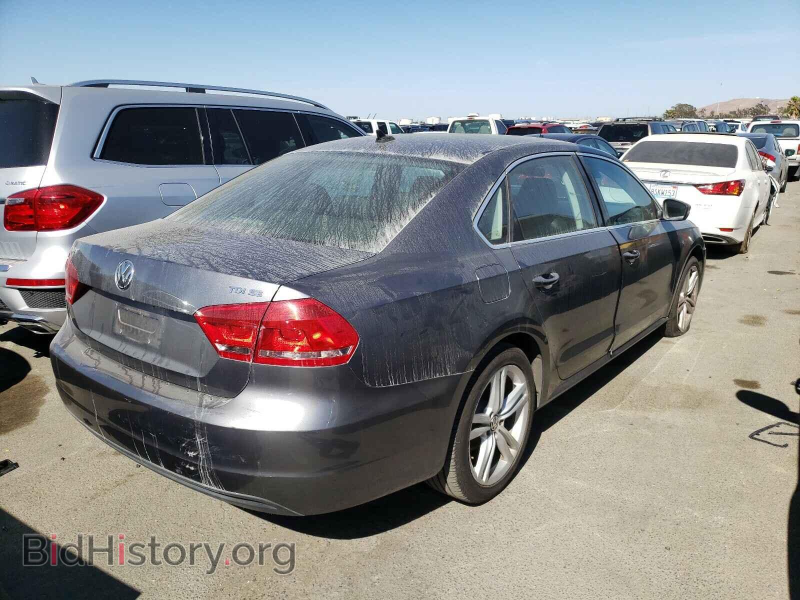 2014 VOLKSWAGEN PASSAT - VIN: 1VWBN7A33EC004512 - Photo 4