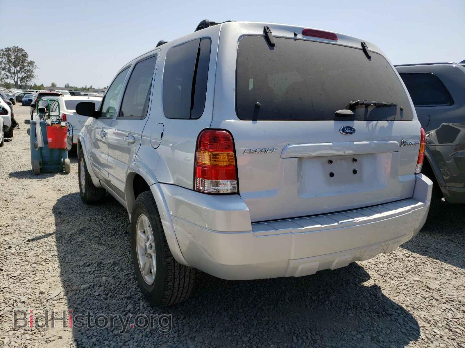 2005 FORD ESCAPE - VIN: 1FMCU95H35KC82372 - Фото 3
