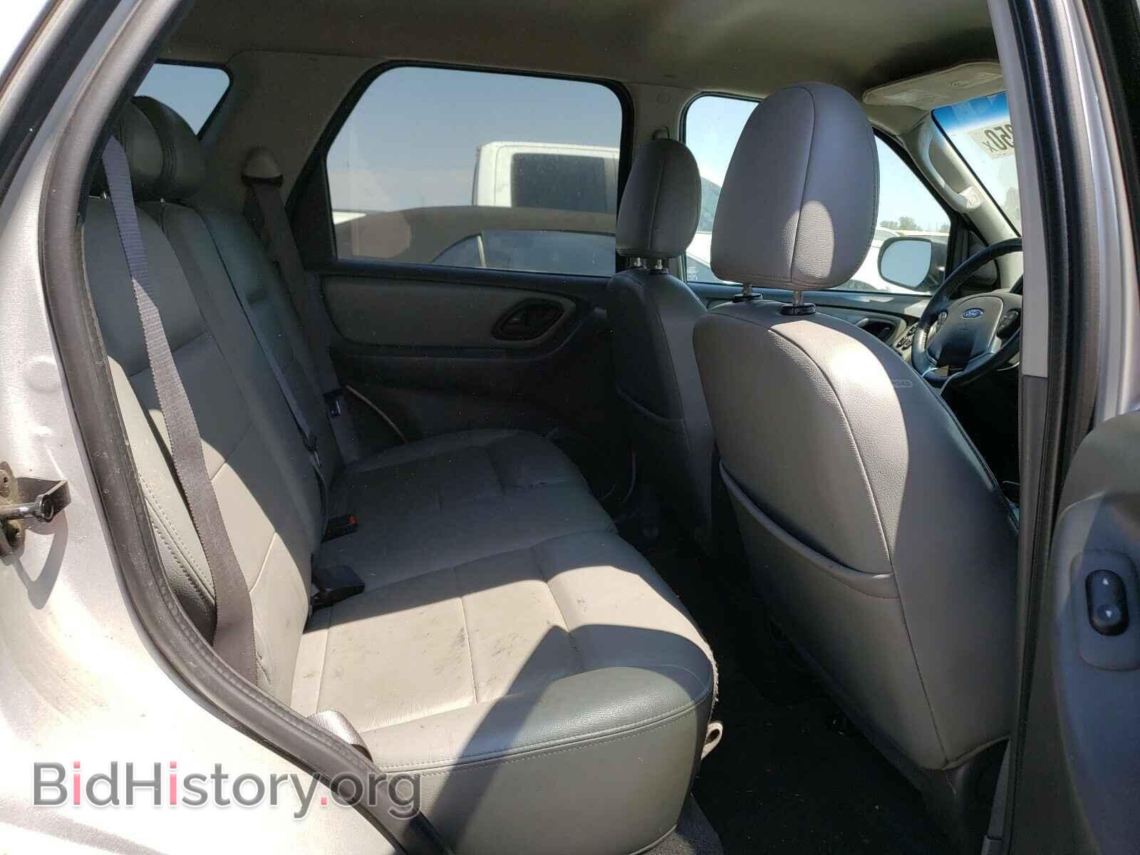 2005 FORD ESCAPE - VIN: 1FMCU95H35KC82372 - Фото 6