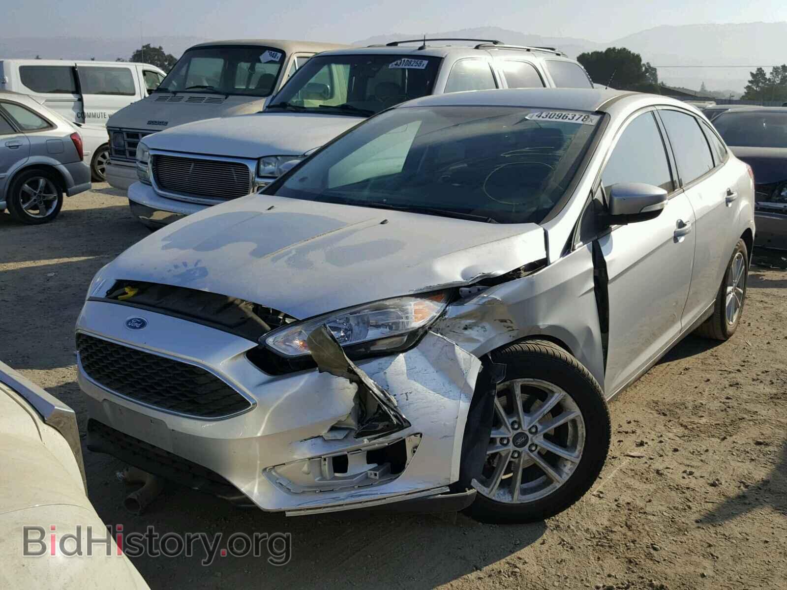 2017 FORD FOCUS - VIN: 1FADP3F2XHL236100 - Photo 2
