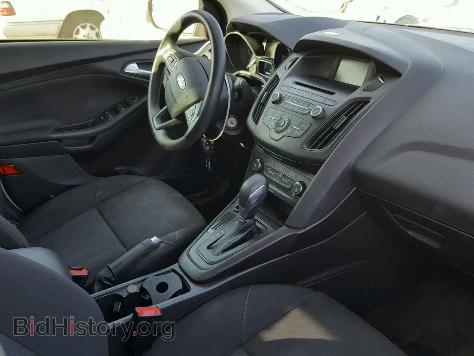 2017 FORD FOCUS - VIN: 1FADP3F2XHL236100 - Photo 5