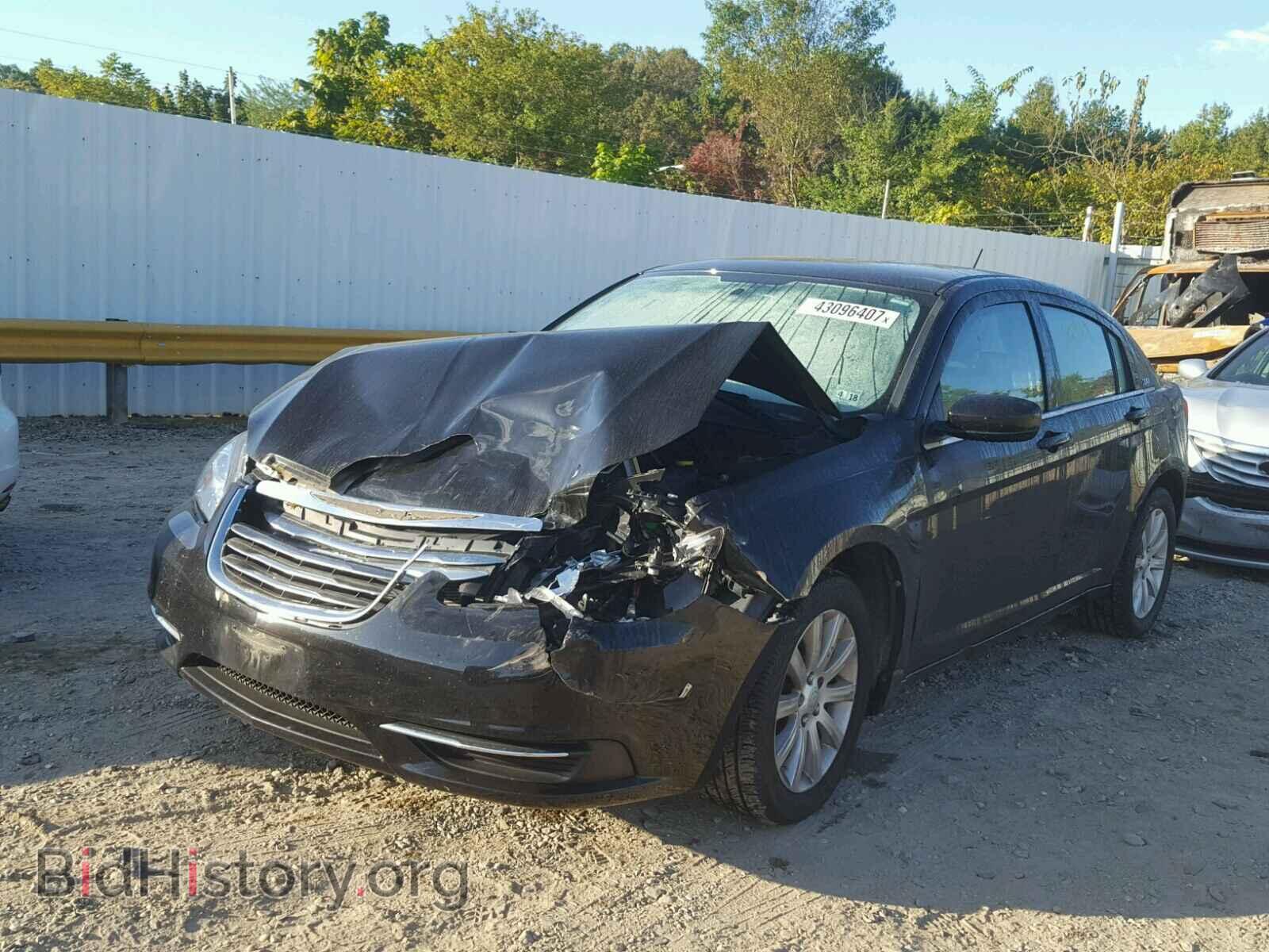 2013 CHRYSLER 200 - VIN: 1C3CCBBB3DN702342 - Фото 2