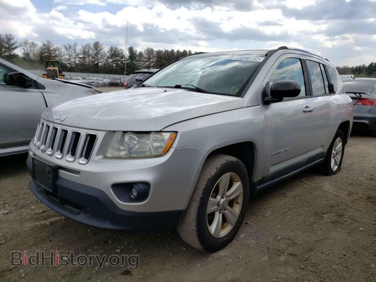 2011 JEEP COMPASS - VIN: 1J4NT1FB6BD246164 - Фото 2