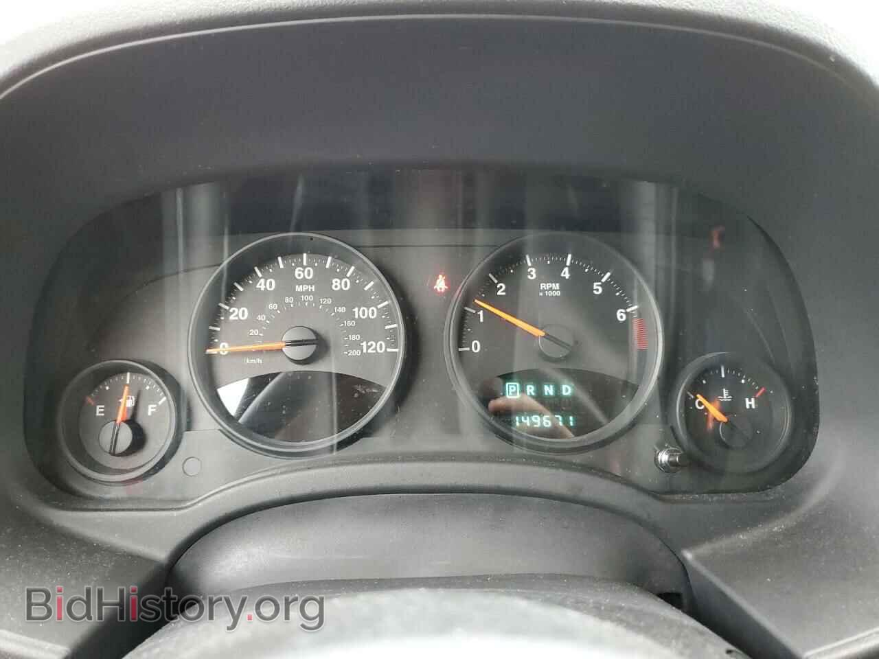 2011 JEEP COMPASS - VIN: 1J4NF1FB8BD174746 - Photo 9