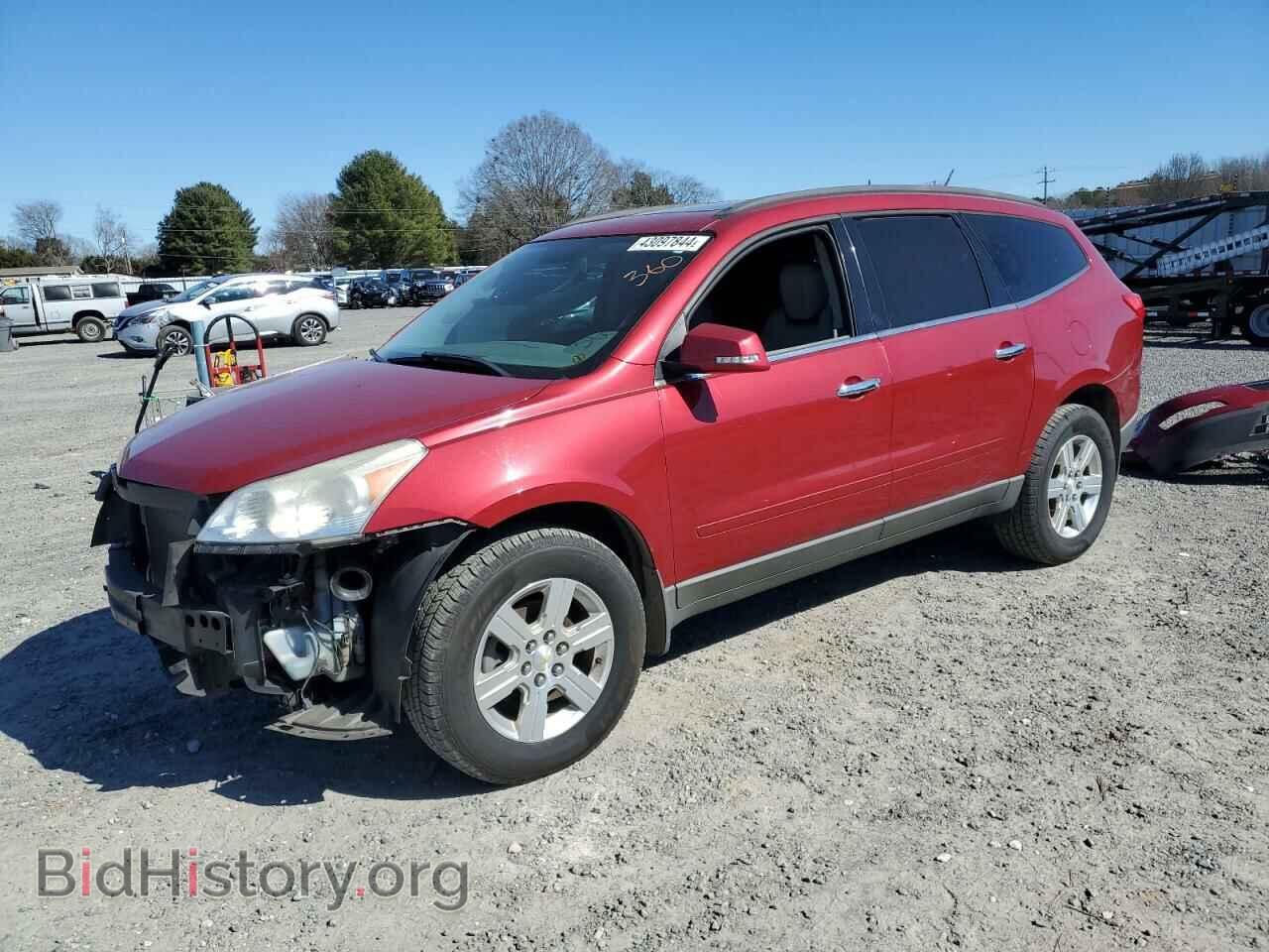 Фотография 1GNKRJED0CJ300840 - CHEVROLET TRAVERSE 2012