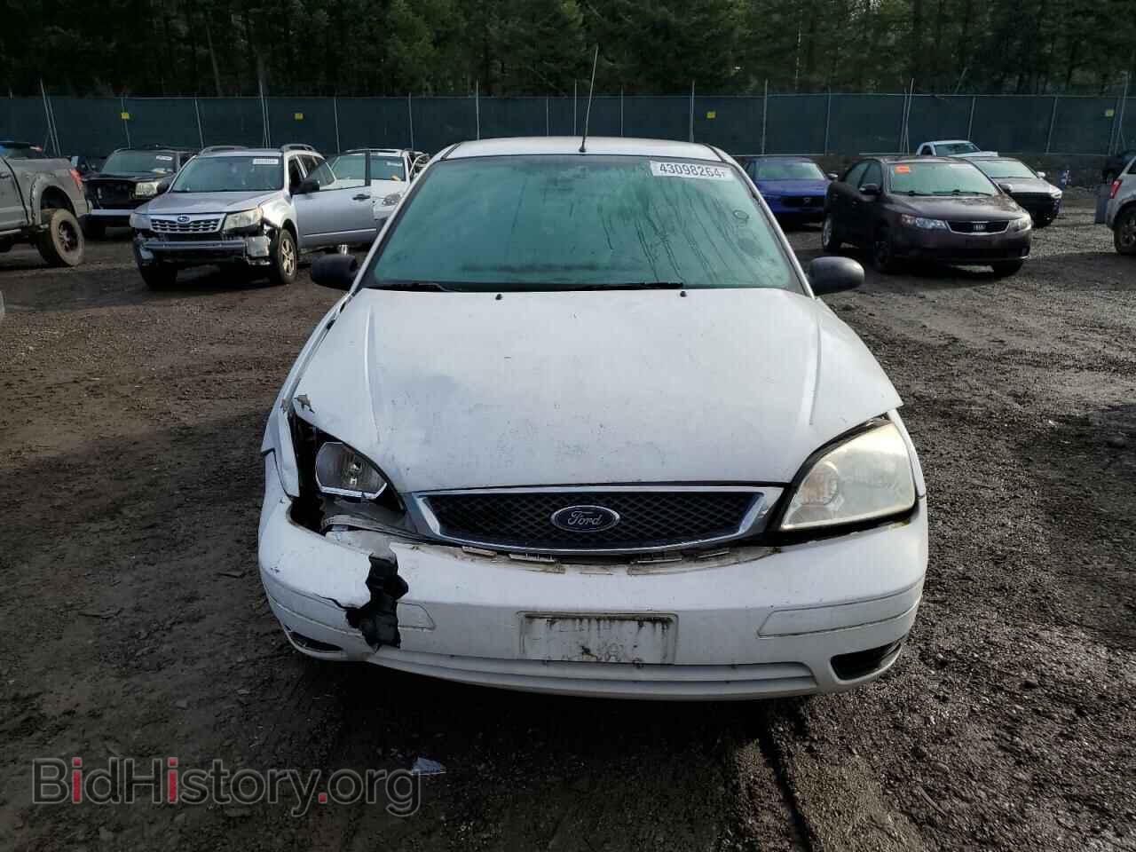 2007 FORD FOCUS - VIN: 1FAFP34N47W305687 - Фото 5