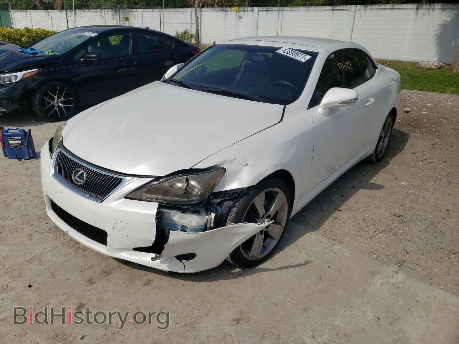 2011 LEXUS IS - VIN: JTHFF2C29B2518339 - Фото 2