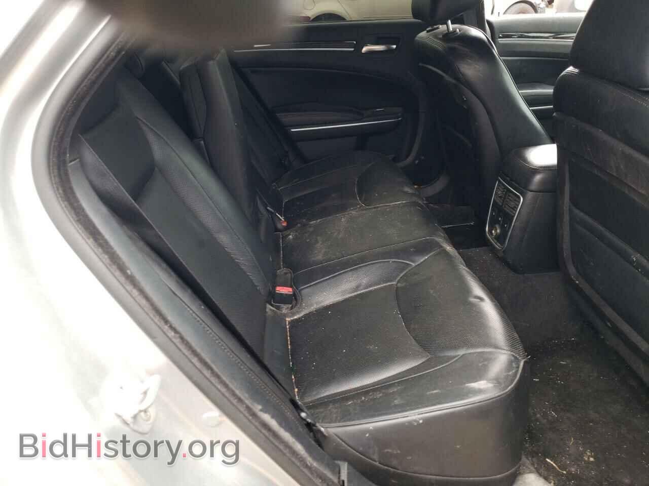 2012 CHRYSLER 300 - VIN: 2C3CCAET6CH263742 - Фото 6