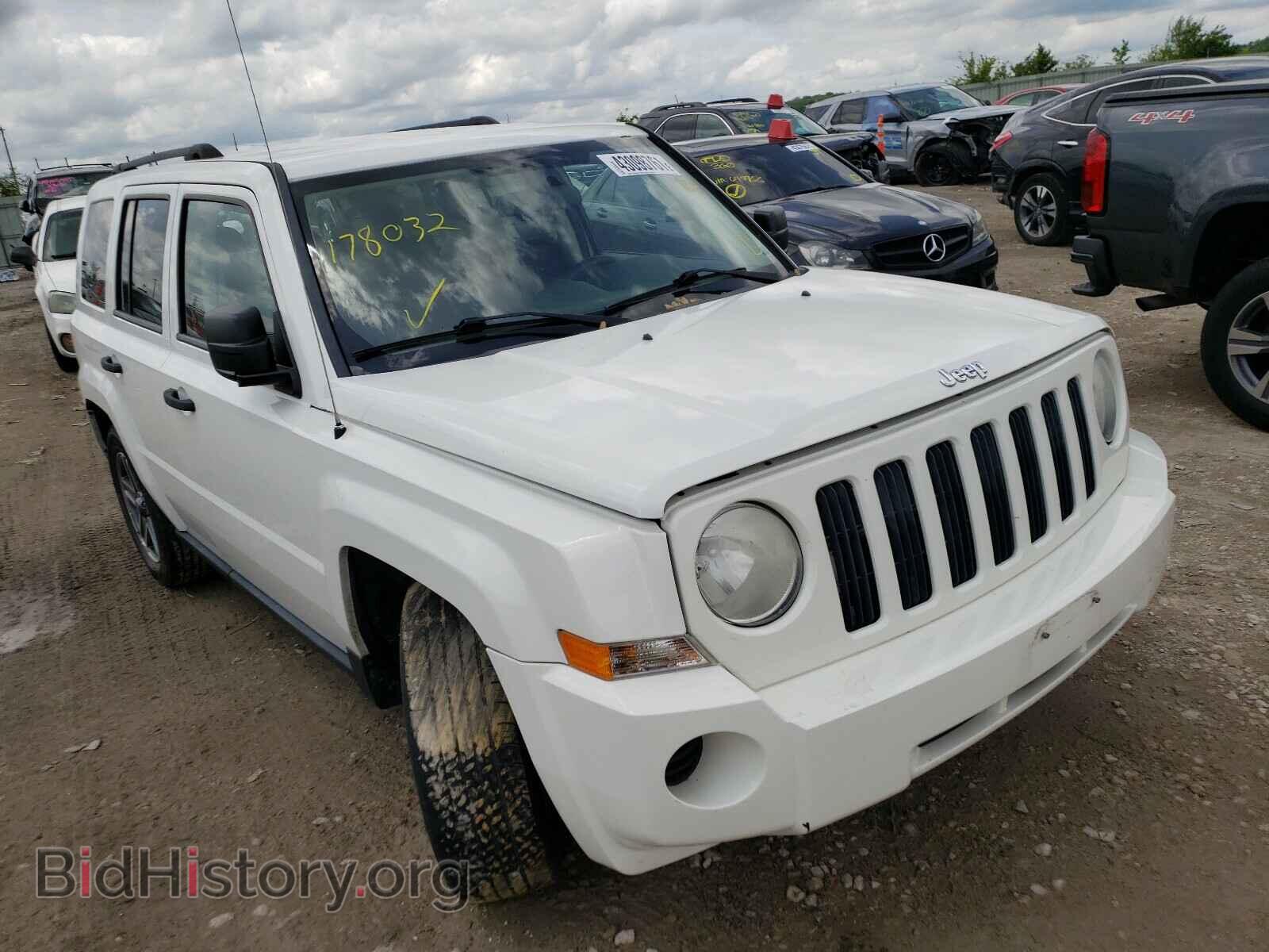 Photo 1J4FT28B89D178032 - JEEP PATRIOT 2009