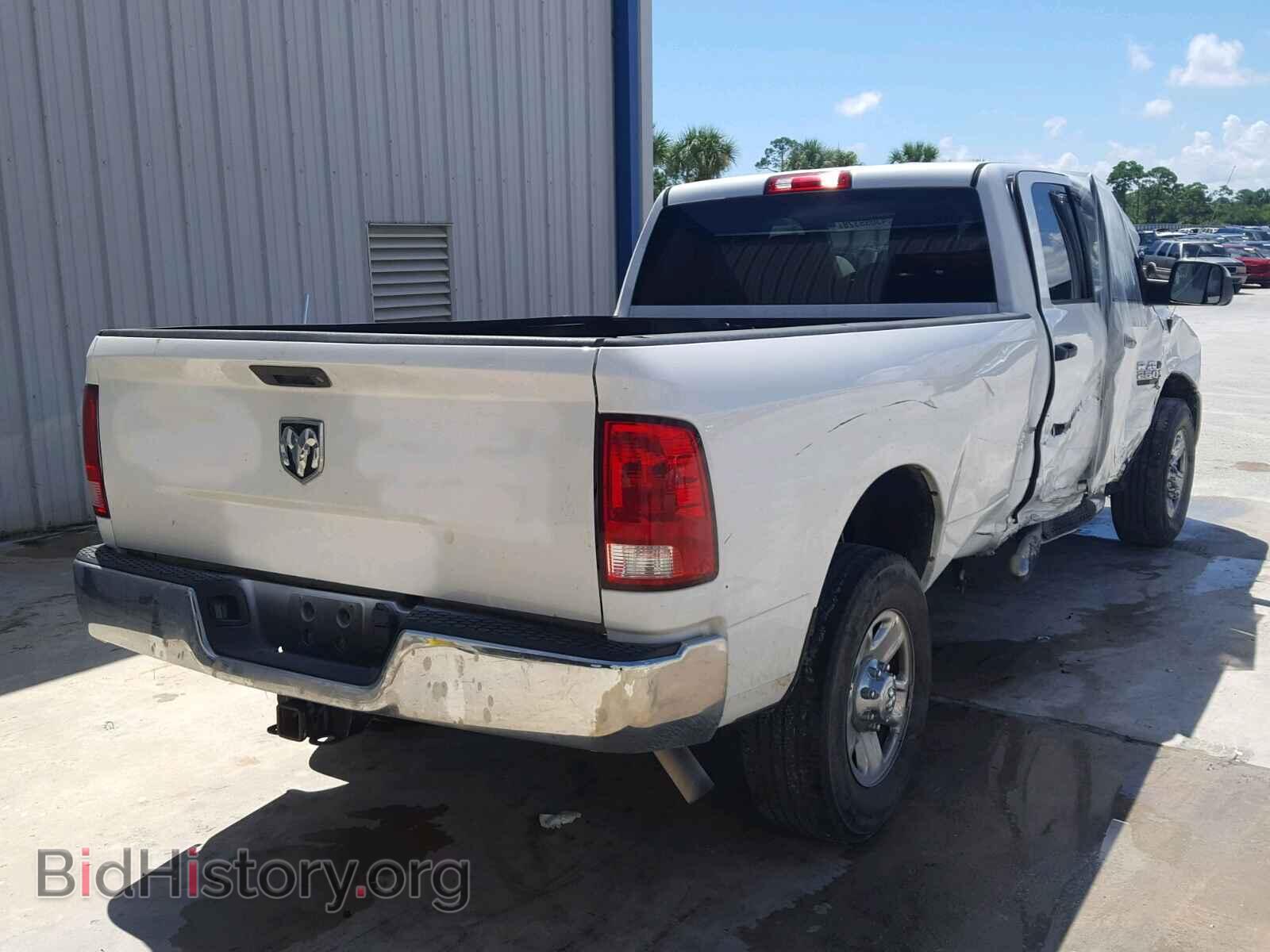 2015 RAM 2500 ST - VIN: 3C6TR4HT0FG556748 - Фото 4