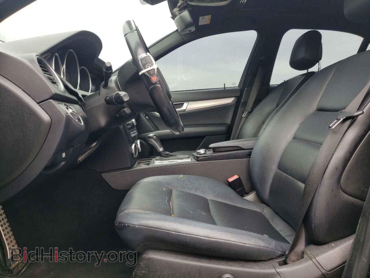 2012 MERCEDES-BENZ C-CLASS - VIN: WDDGF4HB5CA653020 - Фото 7