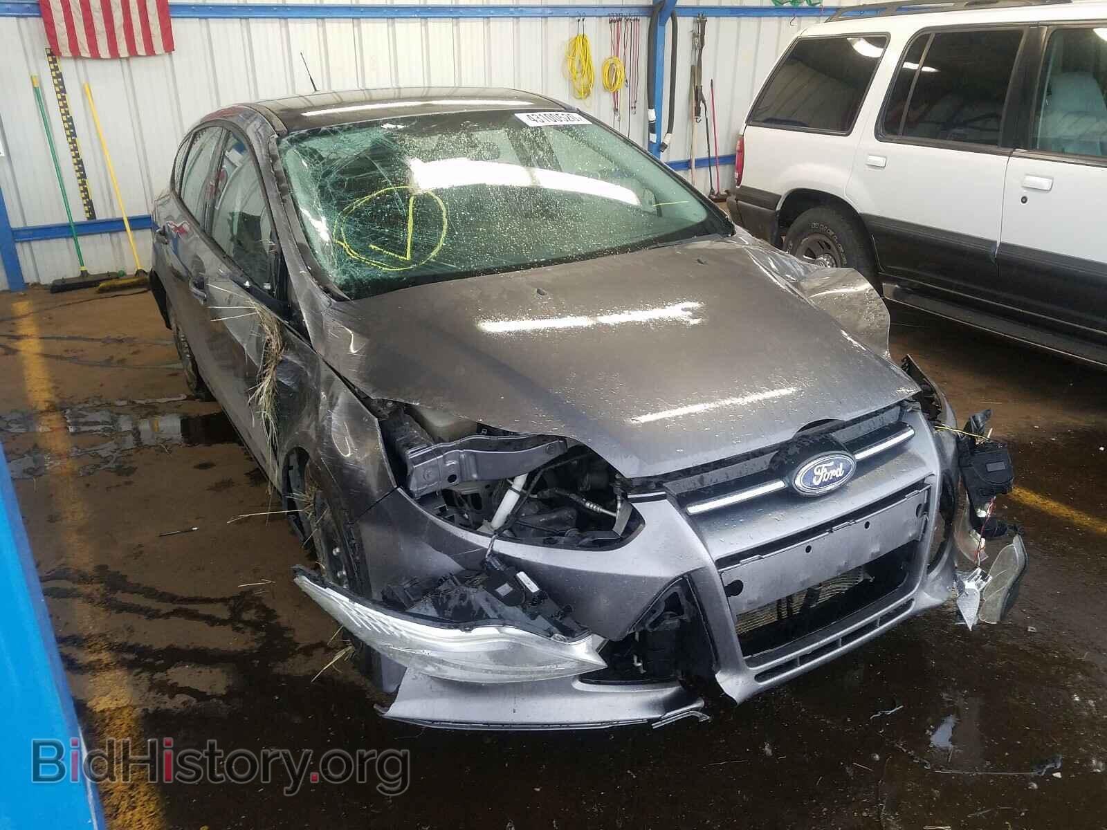 Photo 1FAHP3K24CL444005 - FORD FOCUS 2012