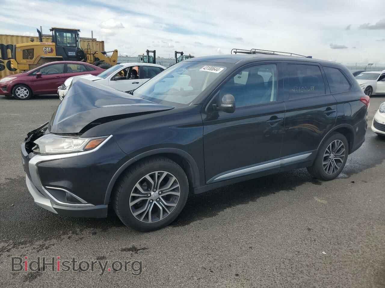 Photo JA4AD3A36HZ002128 - MITSUBISHI OUTLANDER 2017