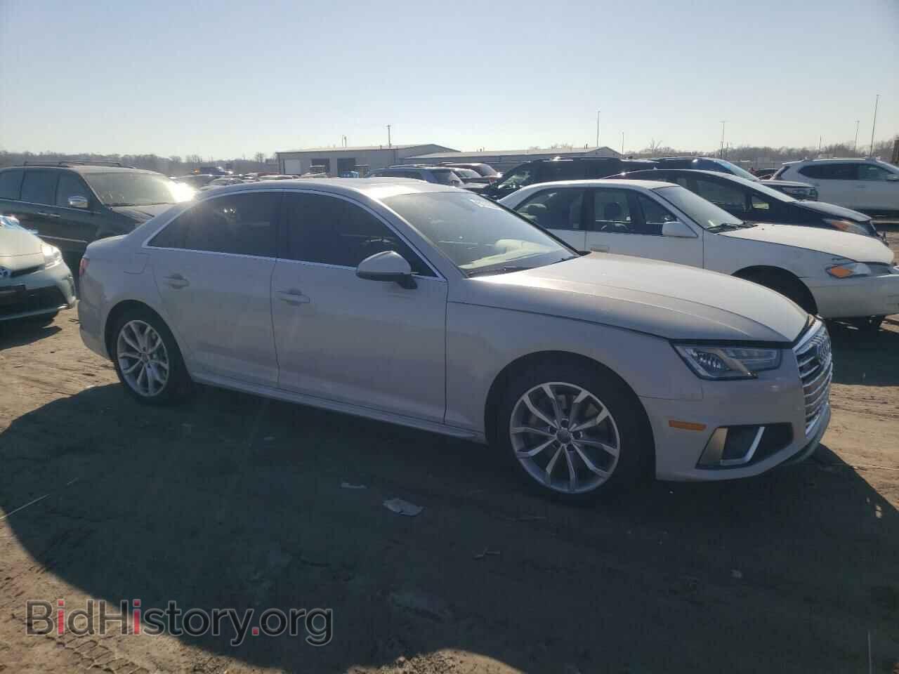 2019 AUDI A4 - VIN: WAUDNAF48KN013794 - Фото 4