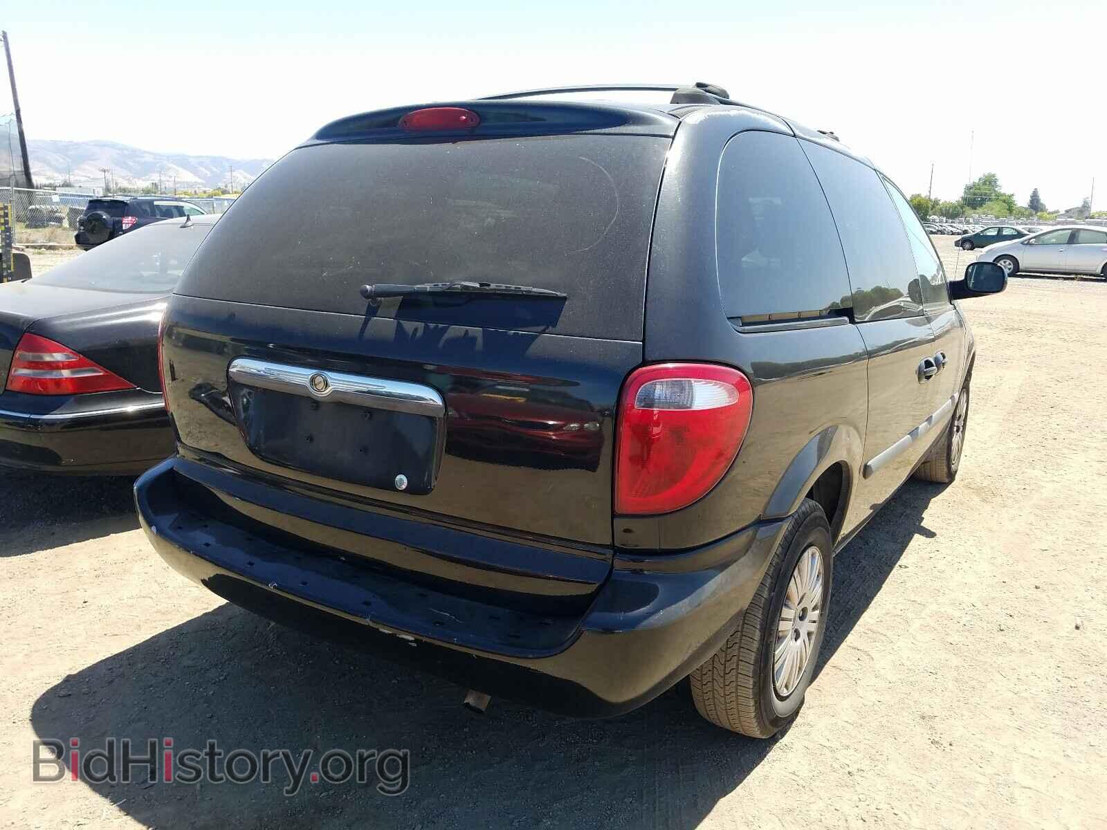 2006 CHRYSLER MINIVAN - VIN: 1A4GP45R96B740887 - Фото 4