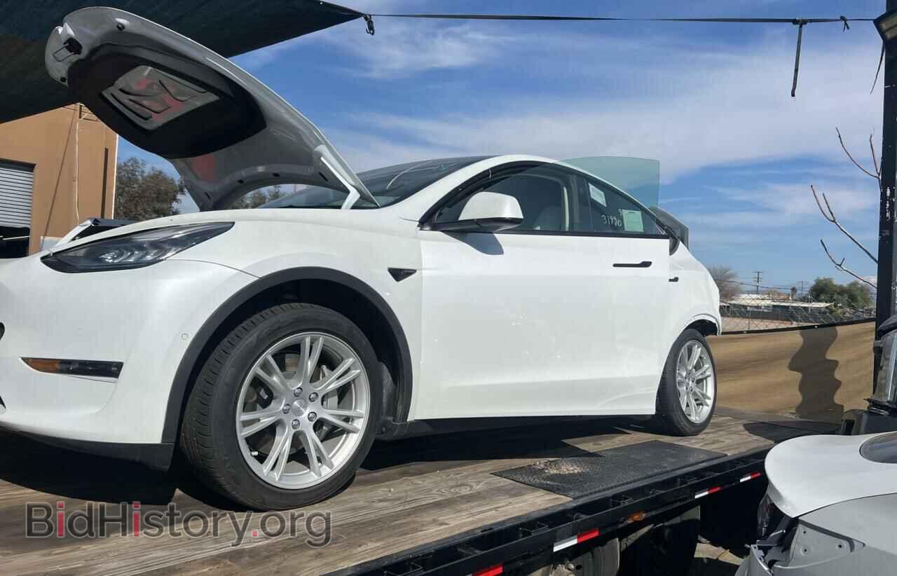 2021 TESLA MODEL Y - VIN: 5YJYGDEE2MF288086 - Photo 2