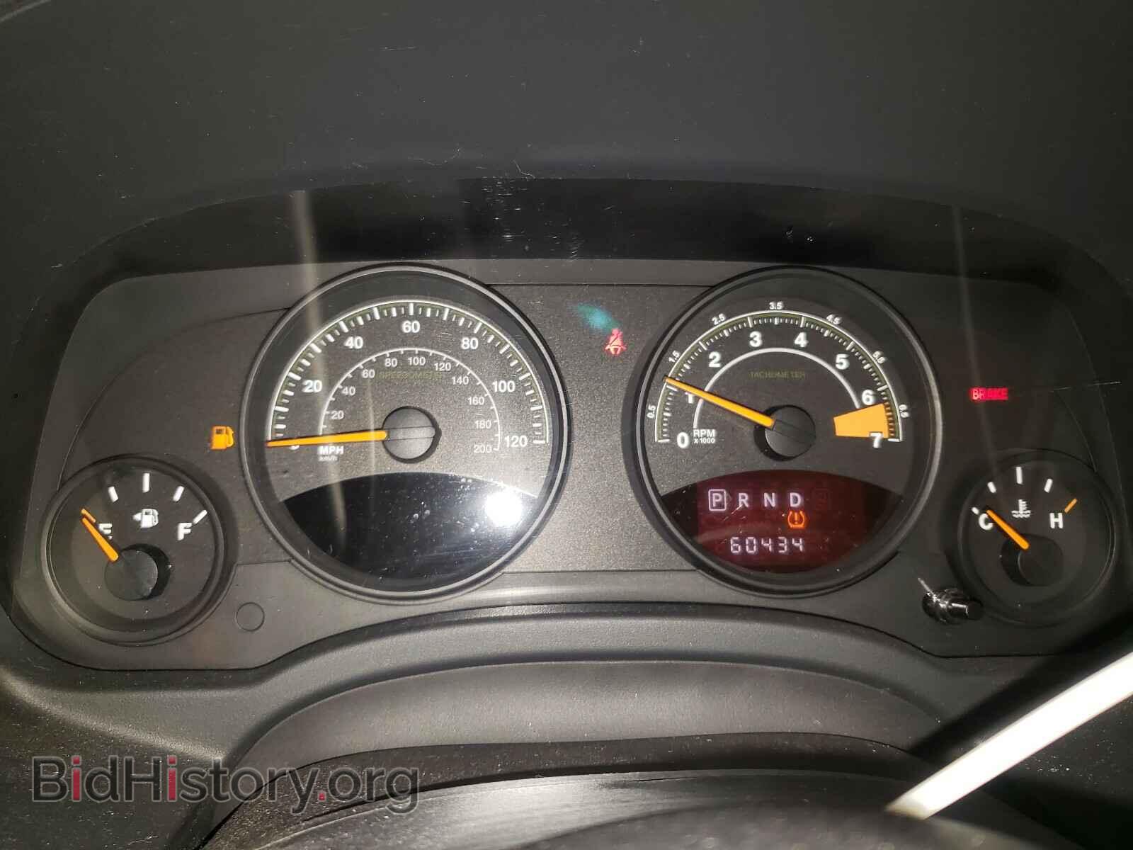 2014 JEEP COMPASS - VIN: 1C4NJCBA2ED769576 - Фото 8