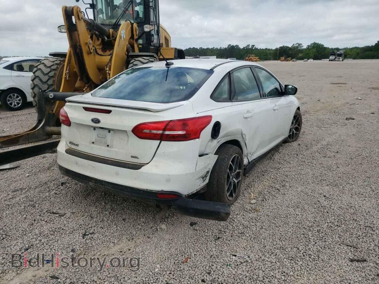 2017 FORD FOCUS - VIN: 1FADP3H26HL279250 - Фото 4