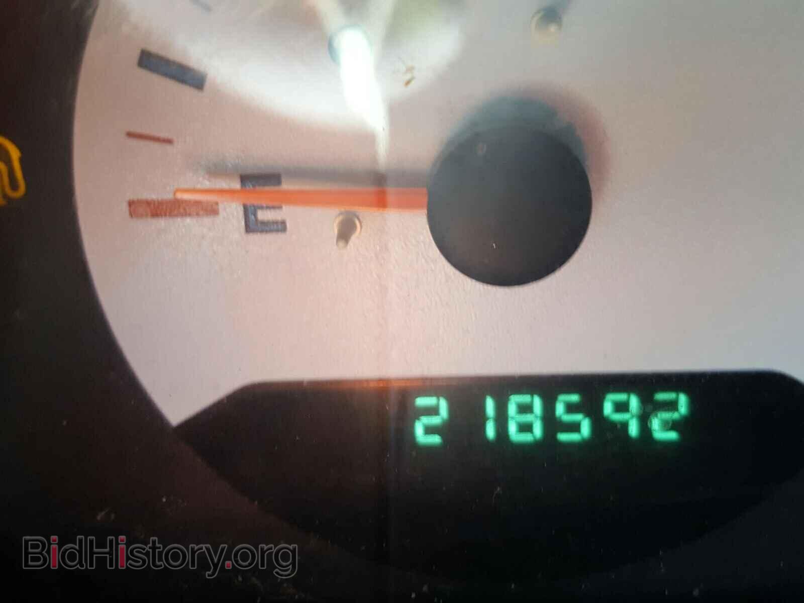 2006 CHRYSLER MINIVAN - VIN: 1A4GP45R26B516523 - Фото 8