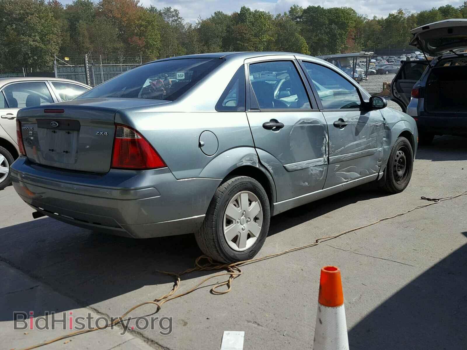 2006 FORD FOCUS - VIN: 1FAFP34N86W100761 - Фото 4