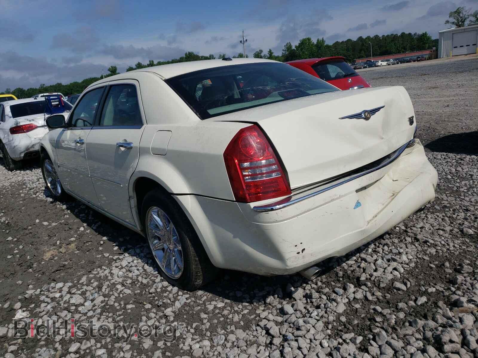 2006 CHRYSLER 300 - VIN: 2C3KA63HX6H508933 - Фото 3