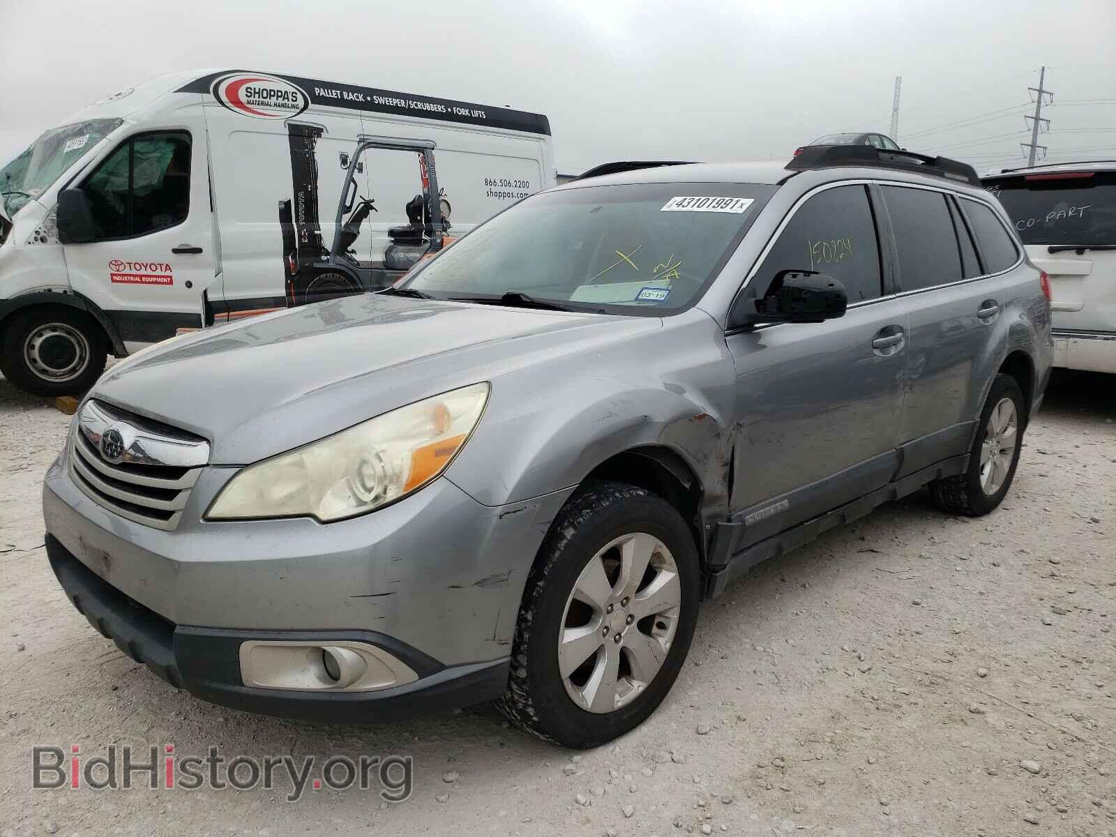 2011 SUBARU OUTBACK - VIN: 4S4BRCBC2B3338844 - Photo 2
