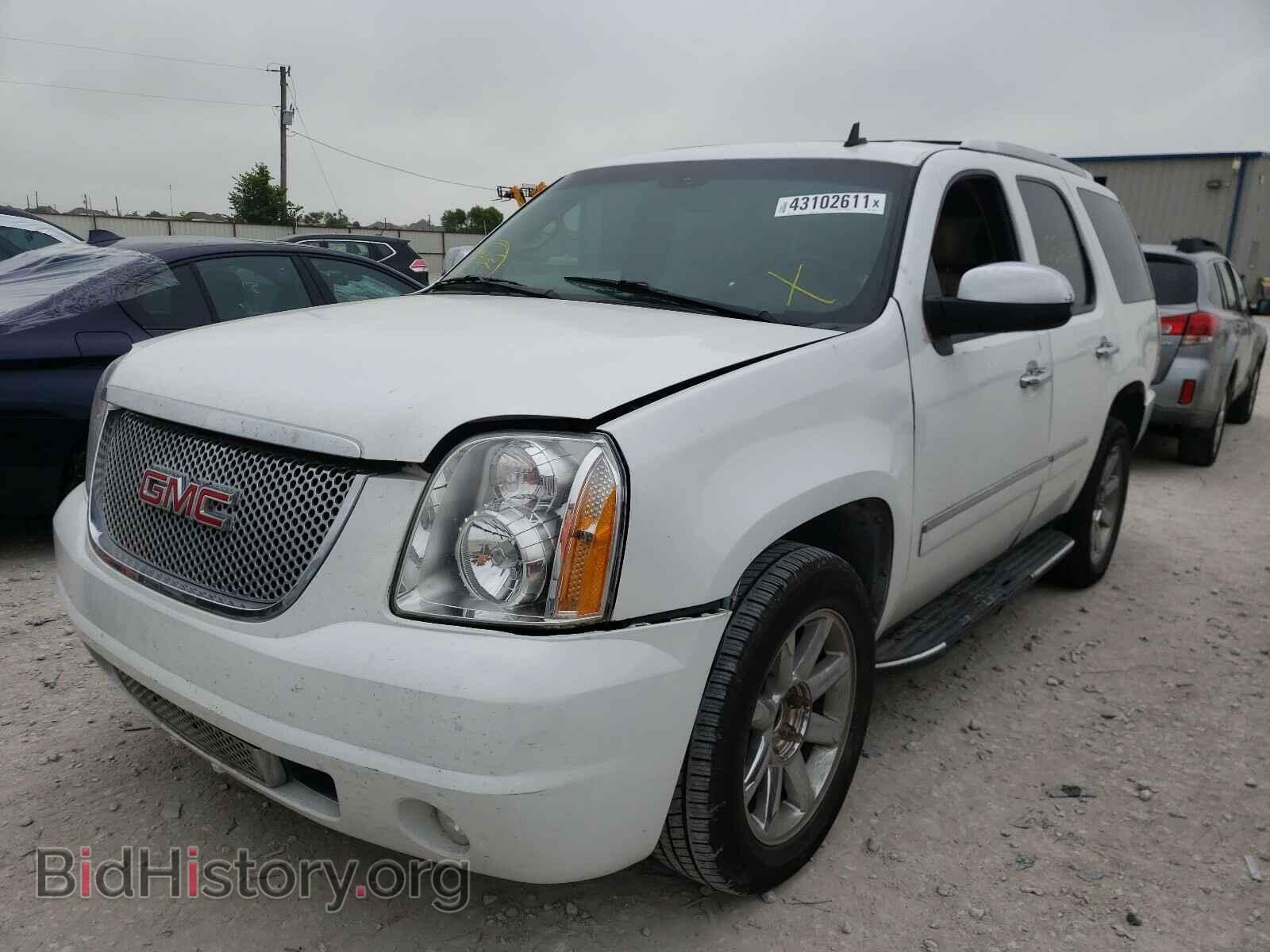 2011 GMC YUKON - VIN: 1GKS1EEF0BR391993 - Фото 2