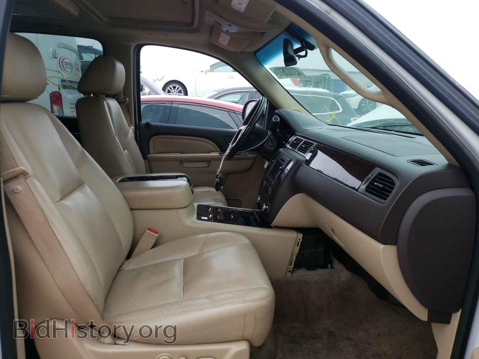 2011 GMC YUKON - VIN: 1GKS1EEF0BR391993 - Фото 5