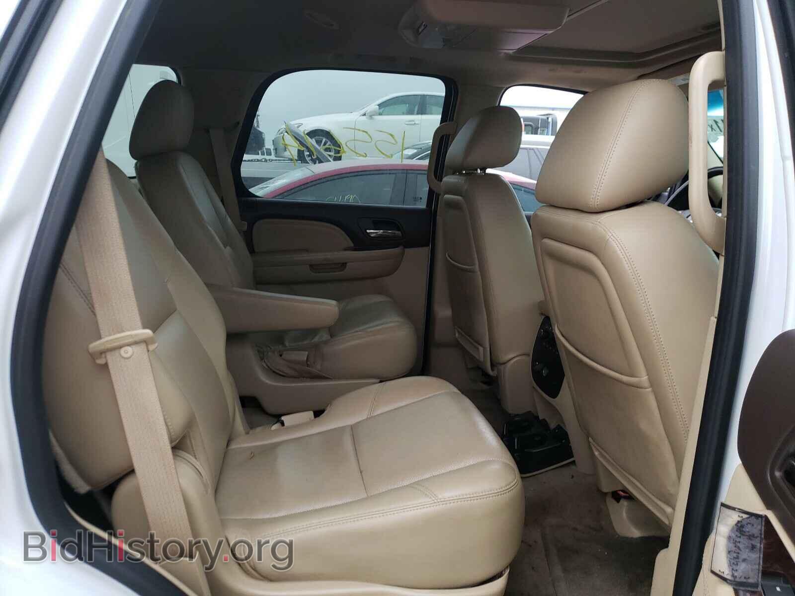 2011 GMC YUKON - VIN: 1GKS1EEF0BR391993 - Фото 6