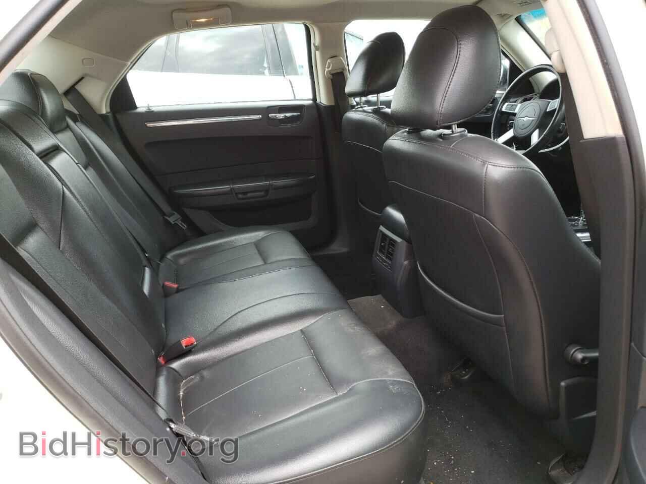 2010 CHRYSLER 300 - VIN: 2C3CA5CV9AH254192 - Фото 6