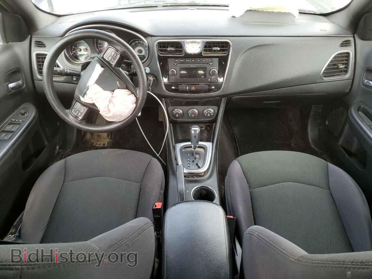 2012 CHRYSLER 200 - VIN: 1C3CCBAB0CN202574 - Фото 8