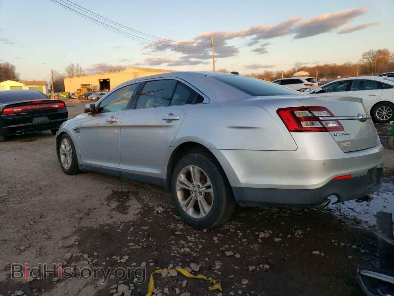 2015 FORD TAURUS - VIN: 1FAHP2E91FG137925 - Фото 2