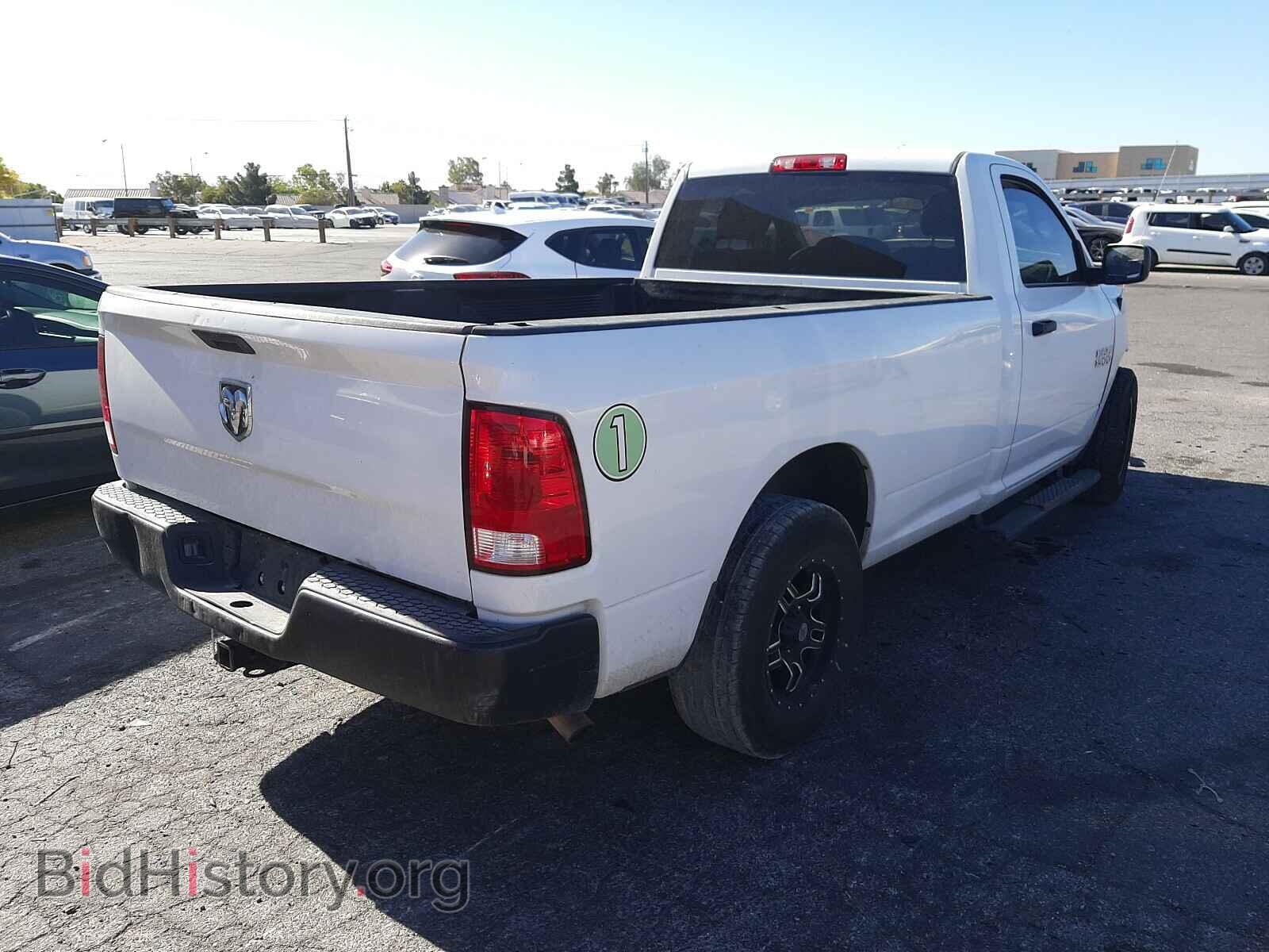 2017 RAM 1500 - VIN: 3C6JR6DG3HG604693 - Фото 4