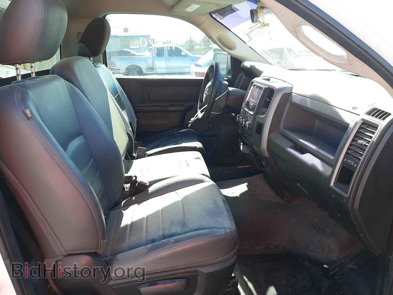 2017 RAM 1500 - VIN: 3C6JR6DG3HG604693 - Фото 5