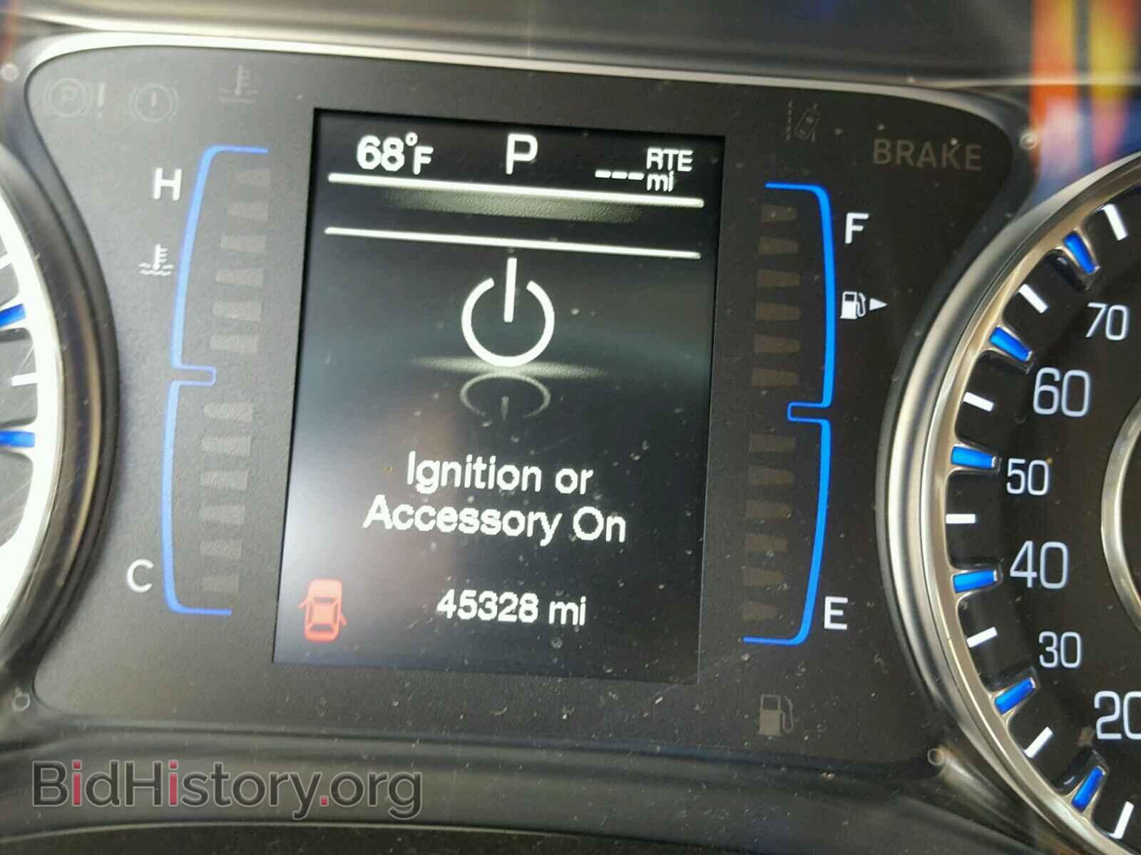 2016 CHRYSLER 200 - VIN: 1C3CCCAG0GN104443 - Photo 8