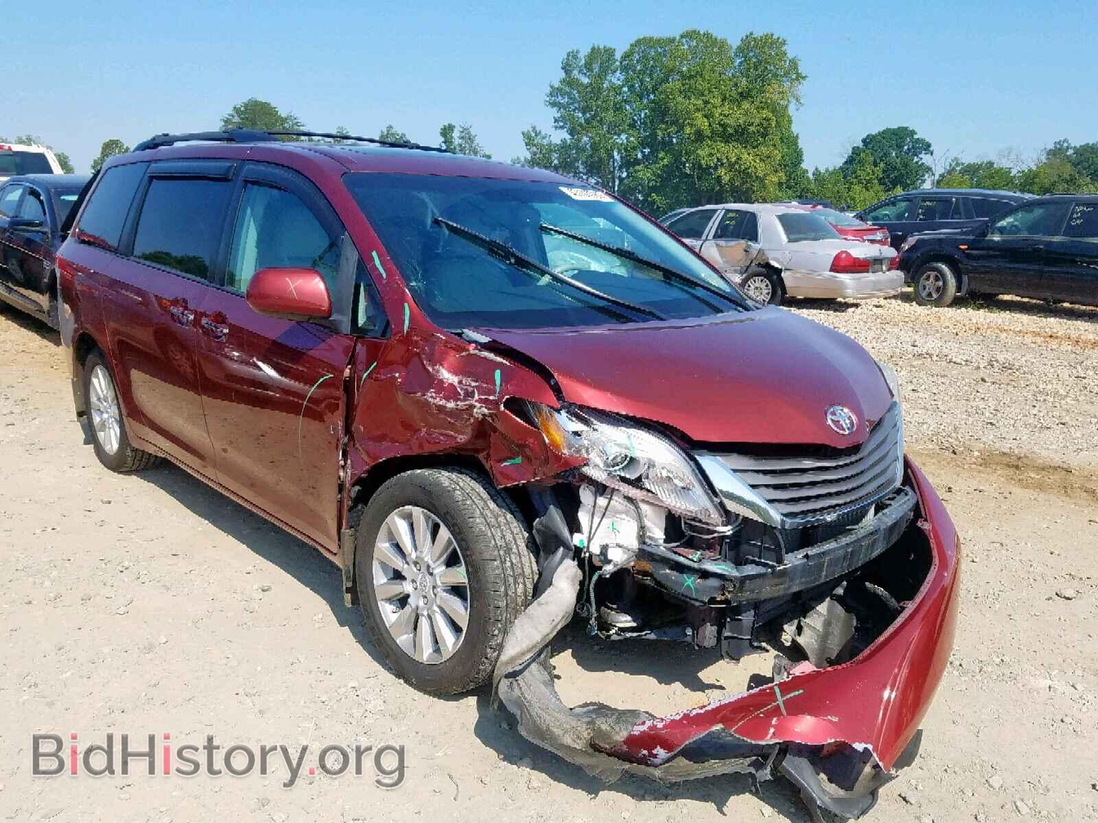 Фотография 5TDDK3DC8BS017887 - TOYOTA SIENNA XLE 2011