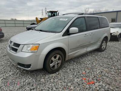 2010 Dodge CARAVAN SXT, серебристый — VIN 2D4RN5D15AR409064, Copart