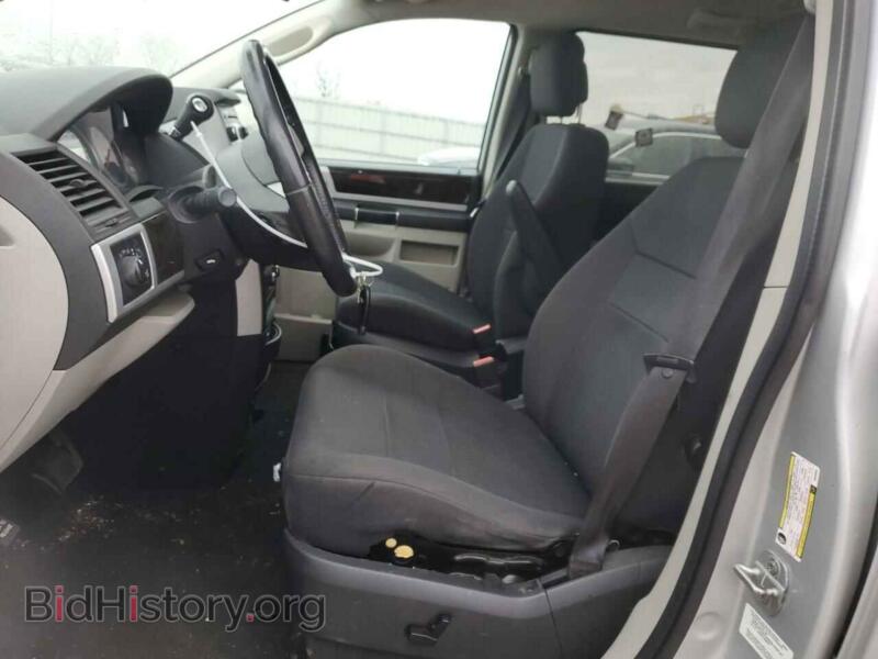 2010 Dodge CARAVAN (VIN 2D4RN5D15AR409064) — фото 7 из 13